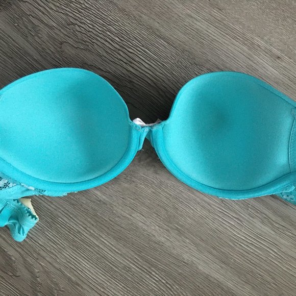 34 B Beautiful blue bra - Picture 2 of 4